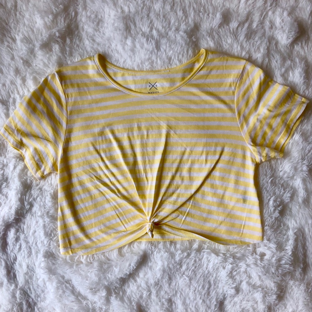 NWOT Knotted yellow striped crop
